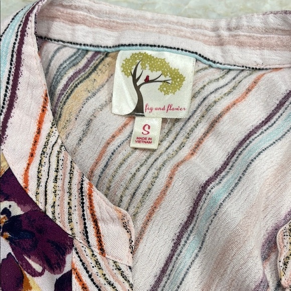 Anthropologie | Fig & Flower Blouse | Pink Stripes‎ & Floral | Size Small - Picture 3 of 12